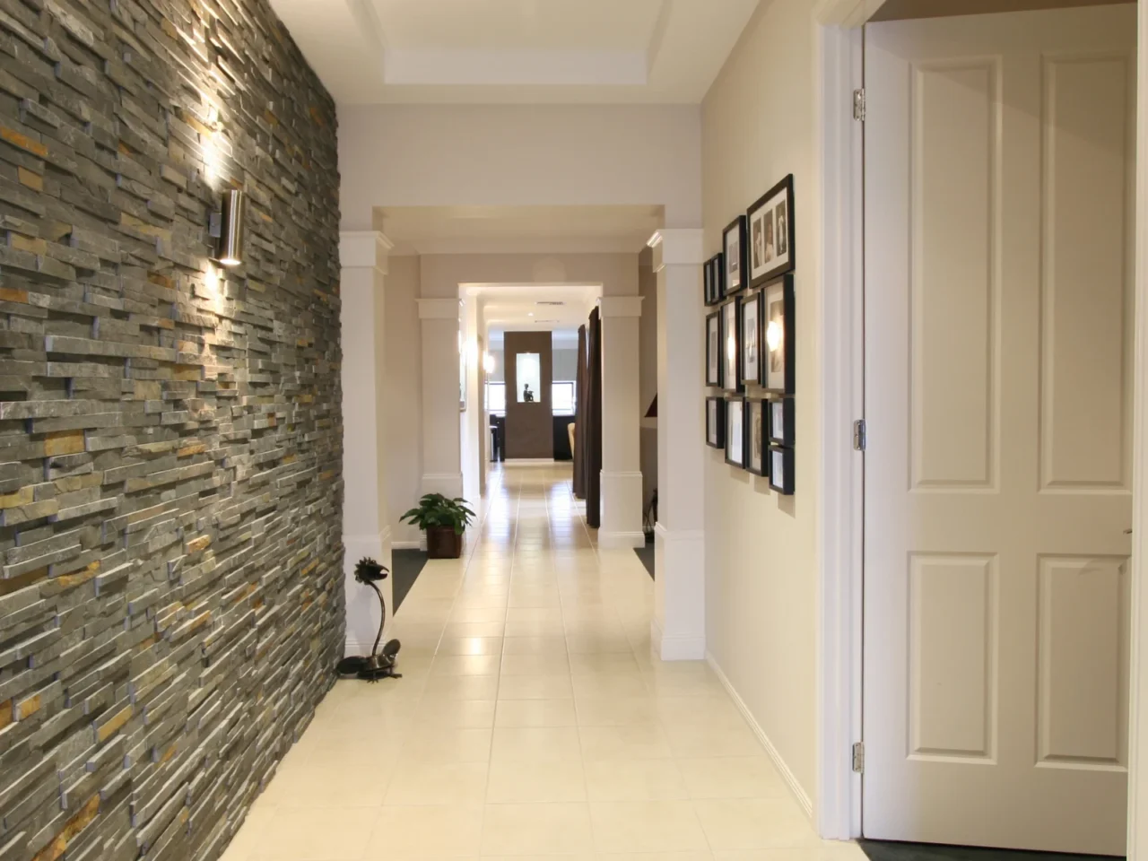 tiled hallway tile and grout cleaning